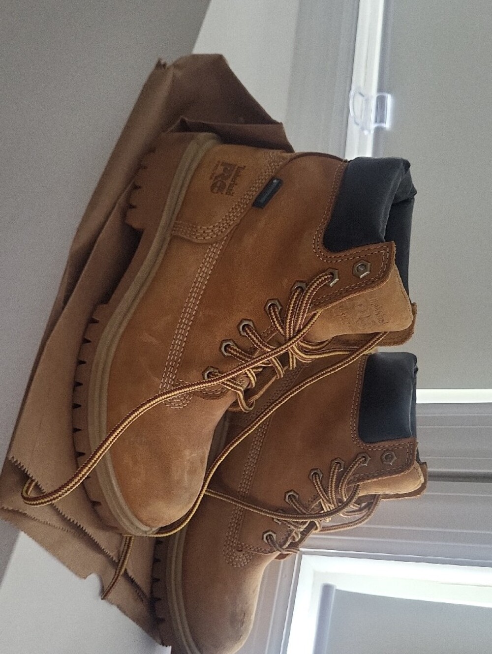Timberland Steel Toed Wheat Brown Lace-Up Work Boots - Picture 2 of 6
